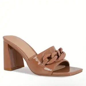 Elegant Tan Block Heel Sandals New!